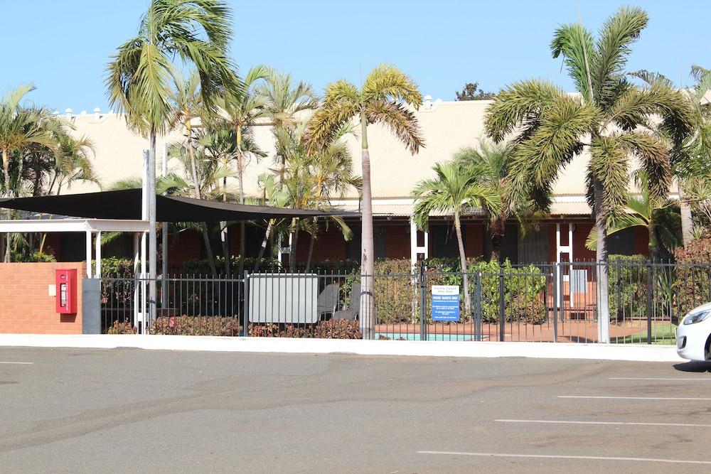 Karratha Central Apartments Экстерьер фото