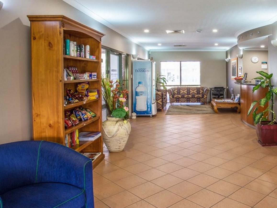 Karratha Central Apartments Экстерьер фото