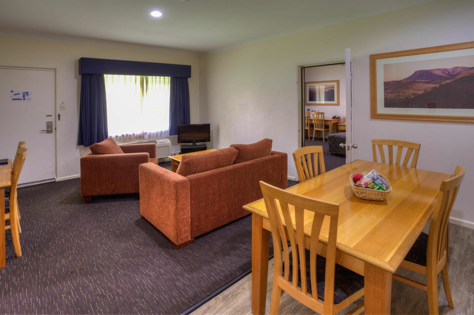 Karratha Central Apartments Экстерьер фото