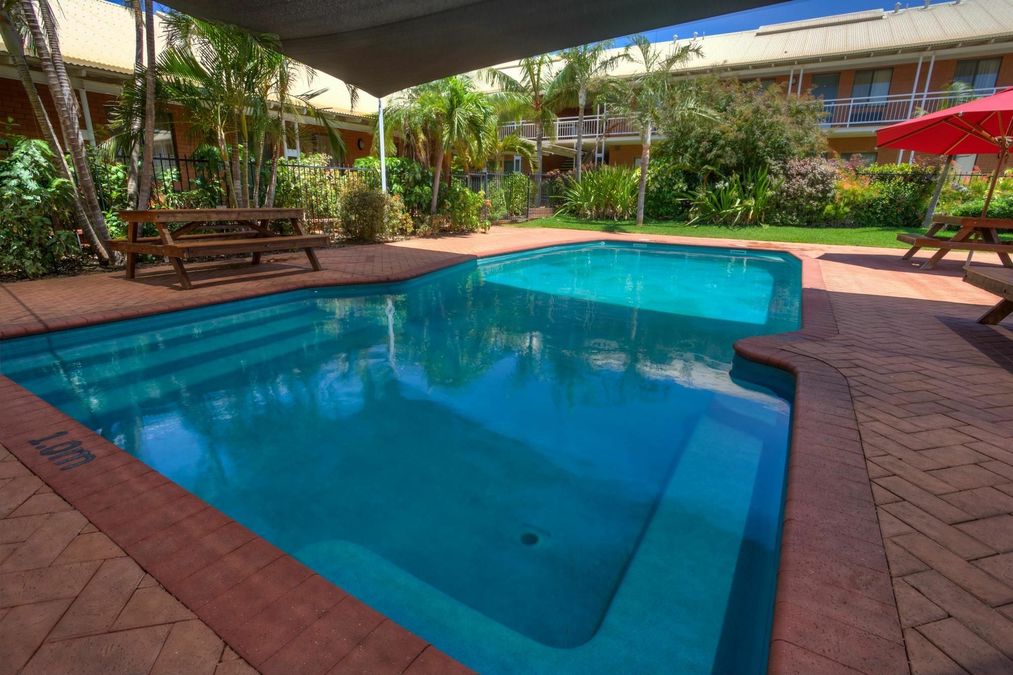 Karratha Central Apartments Экстерьер фото